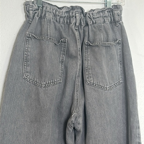 Zara Paperbag Baggy Balloon Leg Grey Button Fly Cotton Denim Jeans Womens Size 6 - Picture 6 of 13
